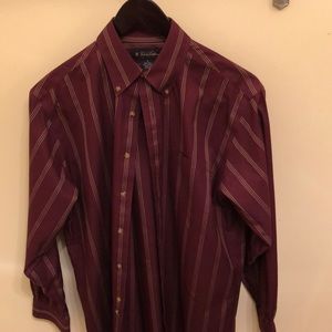 Brooks Brothers button down med